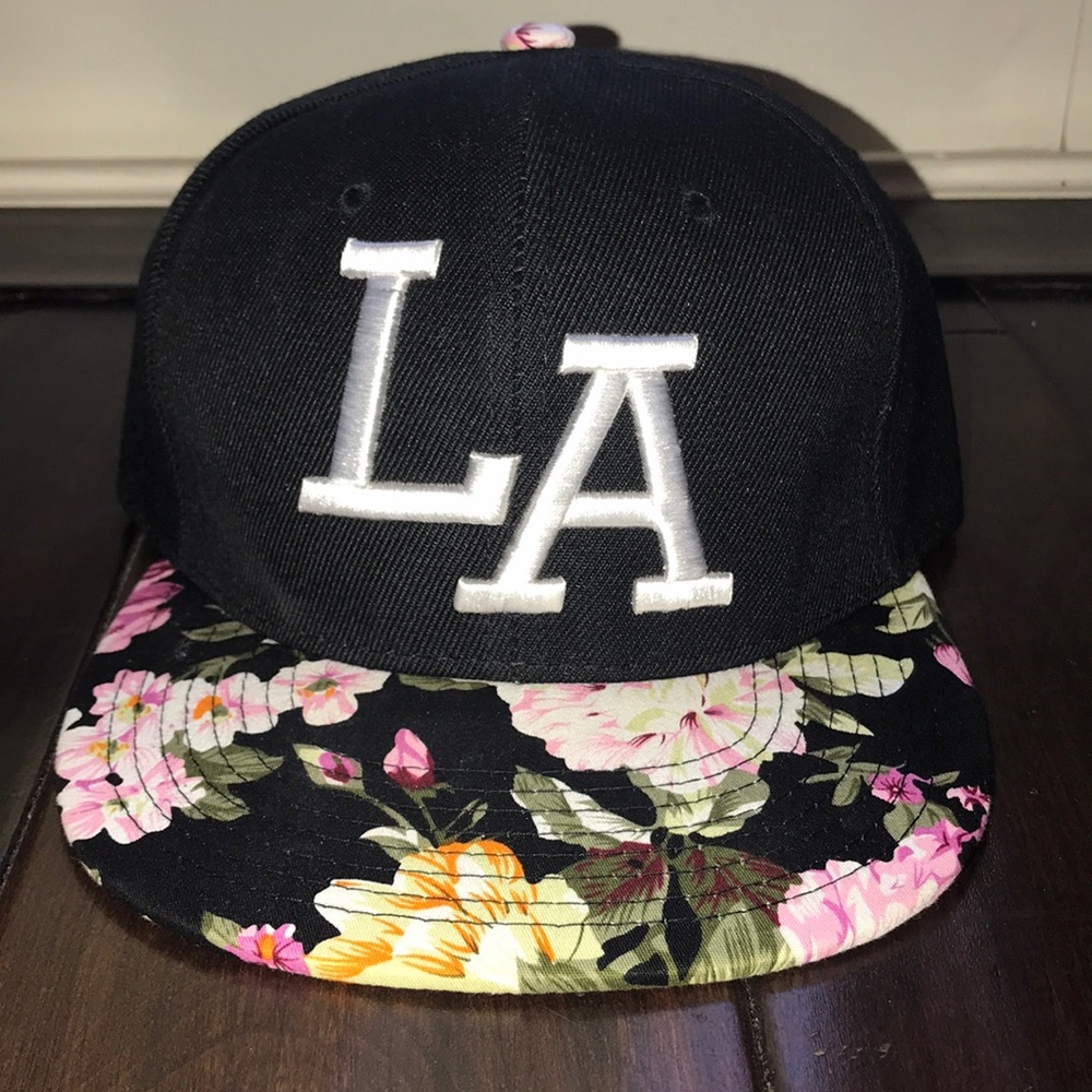 Snapback hat